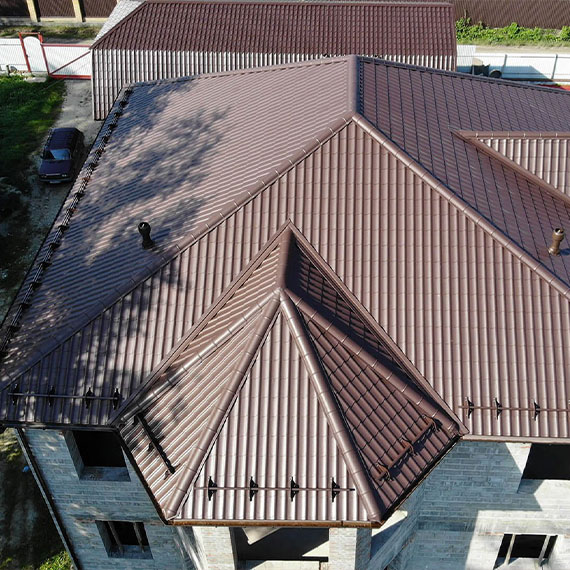 Монтаж сложной крыши и кровли в Каргате и Новосибирской области